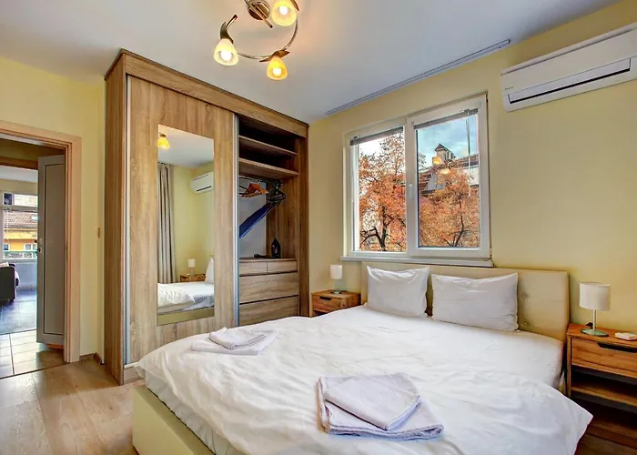 1bd Nest In The Heart Of A Traditional By Flat Mаnager アパート ソフィア