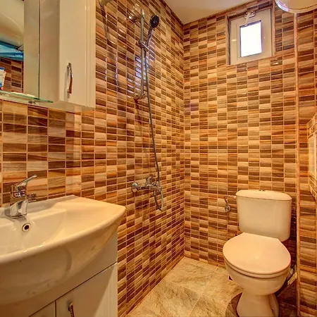 Апартаменты 1bd Nest In The Heart Of A Traditional *